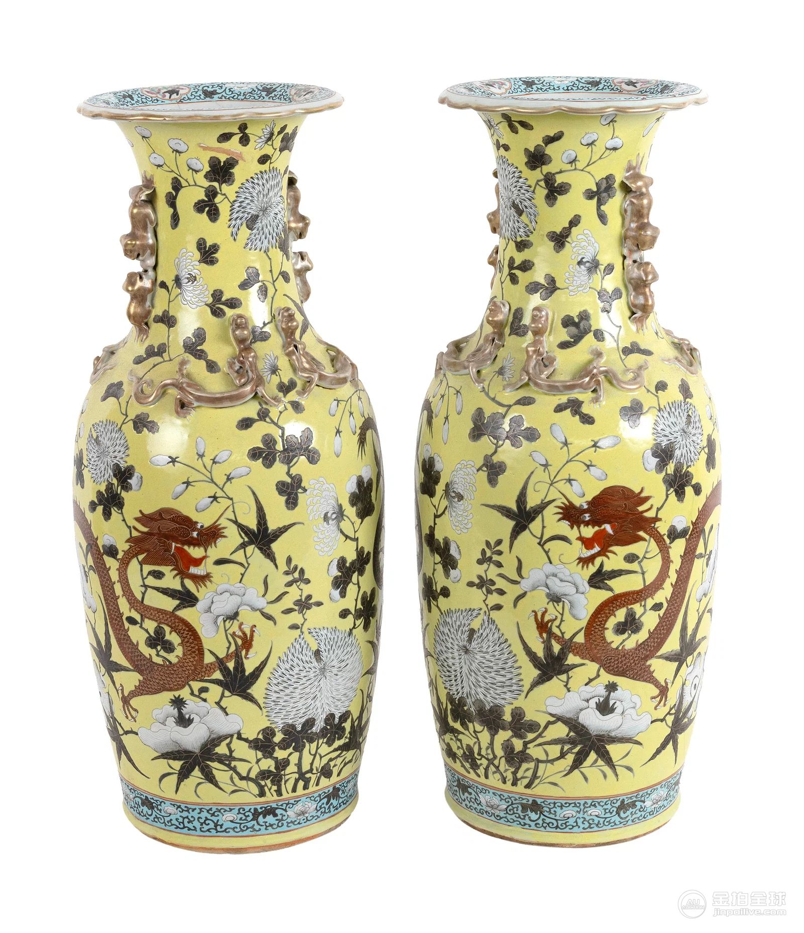 PAIR OF CHINESE "DAYAZHAI" PORCELAIN BALUSTER VASES 19th Century Vase heights 24". Stand heights 图片1