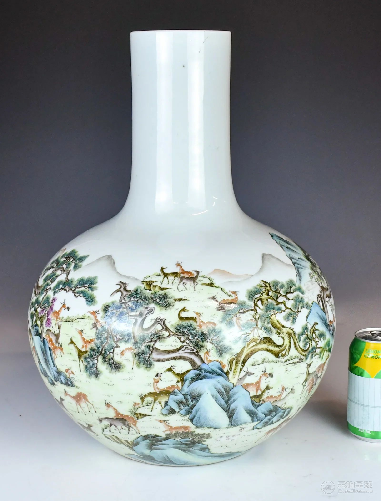 A Famille Rose Tianqiu Vase Qianlong Mk Qing (Drilled) 图片1