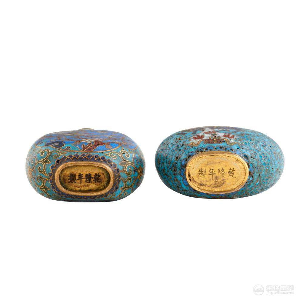 TWO CLOISONNE SNUFF BOTTLES, QIANLONG MARK, QING DYNASTY (1644 - 1911) 图片3