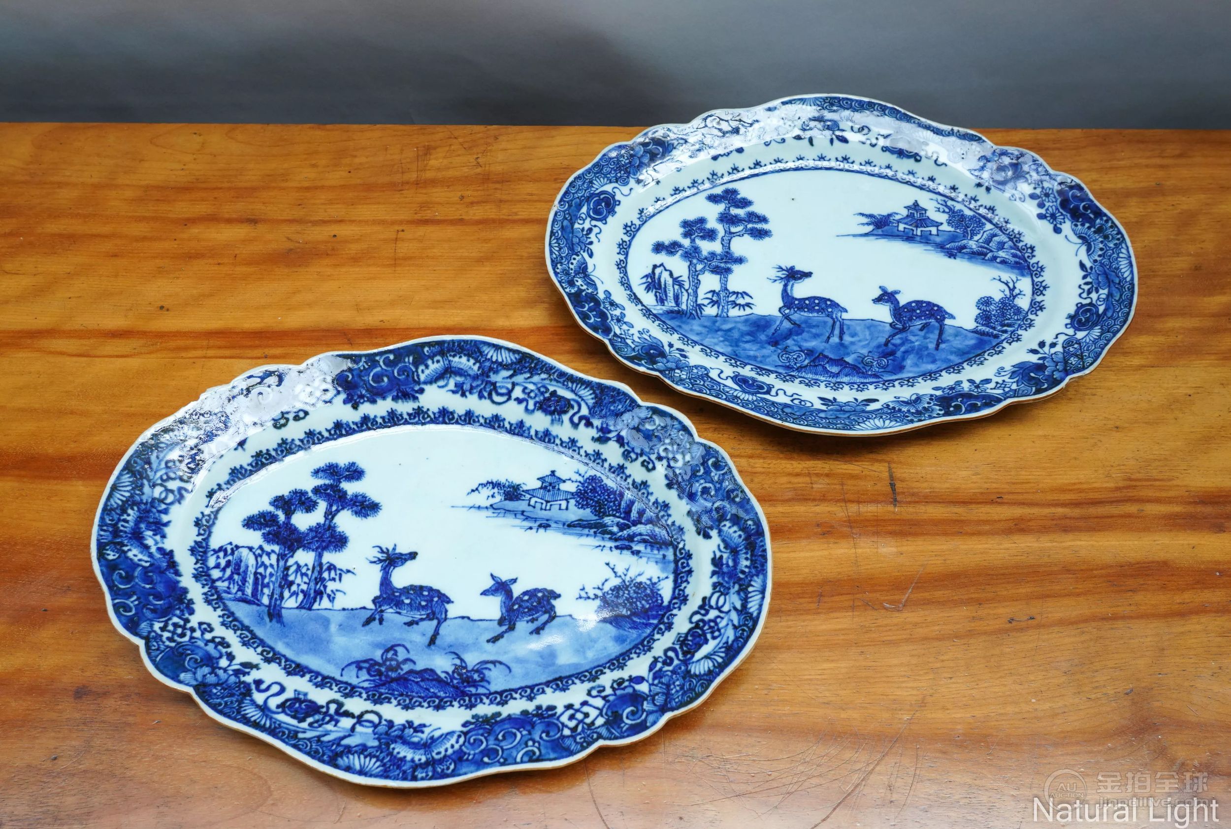A PAIR OF CHINESE EXPORT BLUE AND WHITE PORCELAIN SHAPED OVAL DISHES (2) 图片2