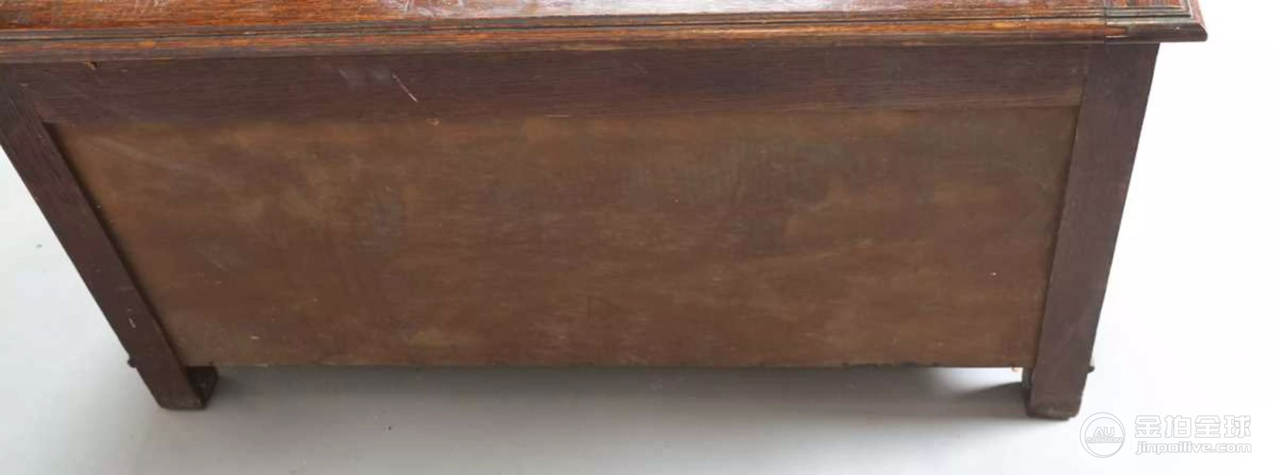 A mid-20th century Jacobean Revival oak coffer, on stile supports, height 47cm, width 91cm, depth 图片7