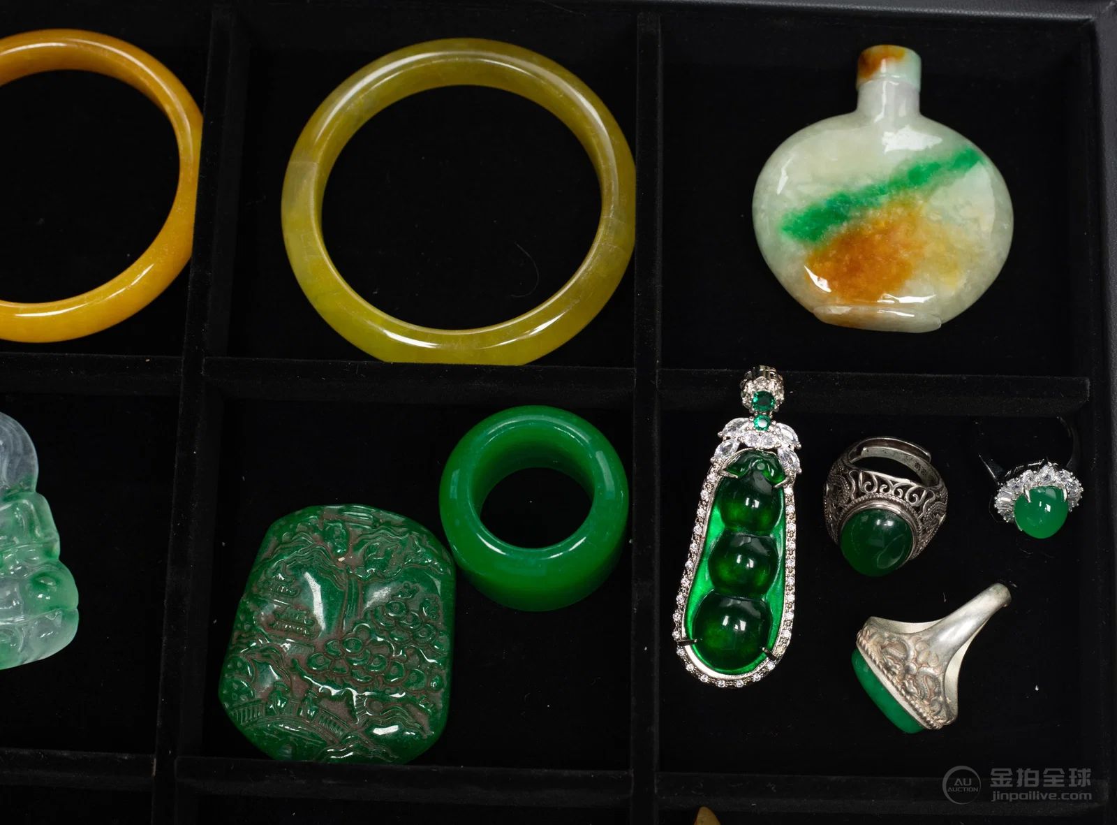 Two Boxes Chinese Colored Stone Carvings 图片16
