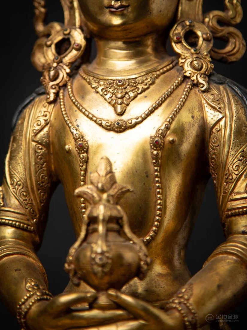 Old bronze Nepali Aparmita Buddha from Nepal, Late 20th century 图片19