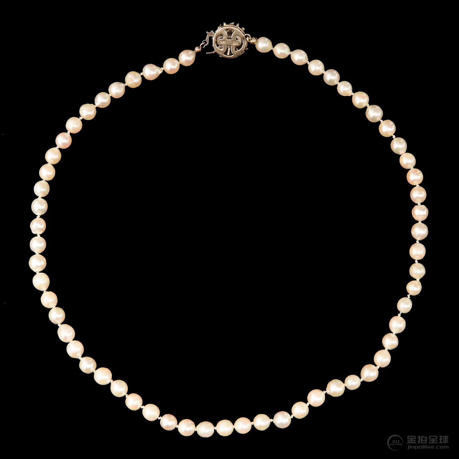 A Pearl Necklace 图片3