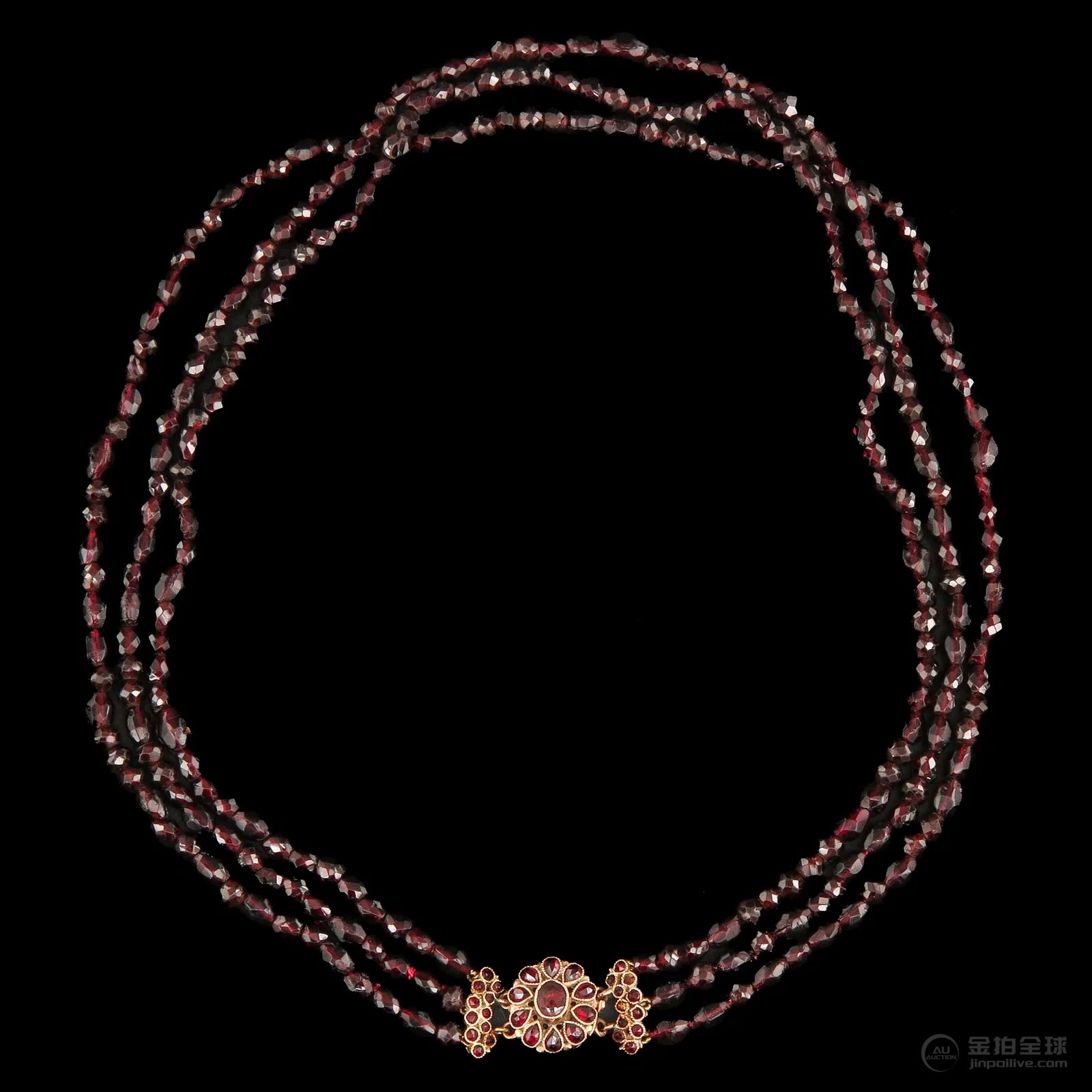 A Set of Garnet Jewelry 图片2