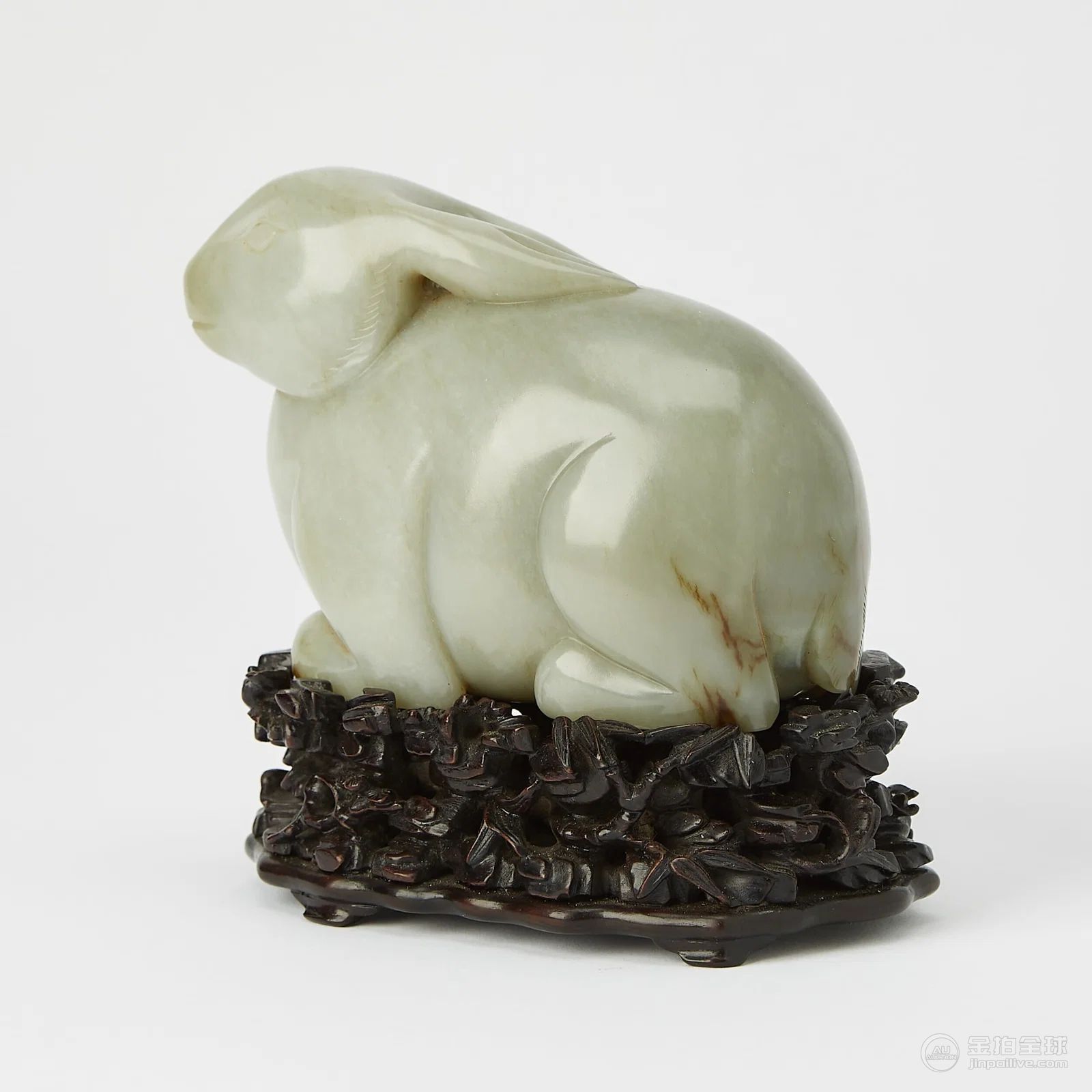 A Chinese Greyish Celadon Jade Rabbit Qing Dynasty 图片5