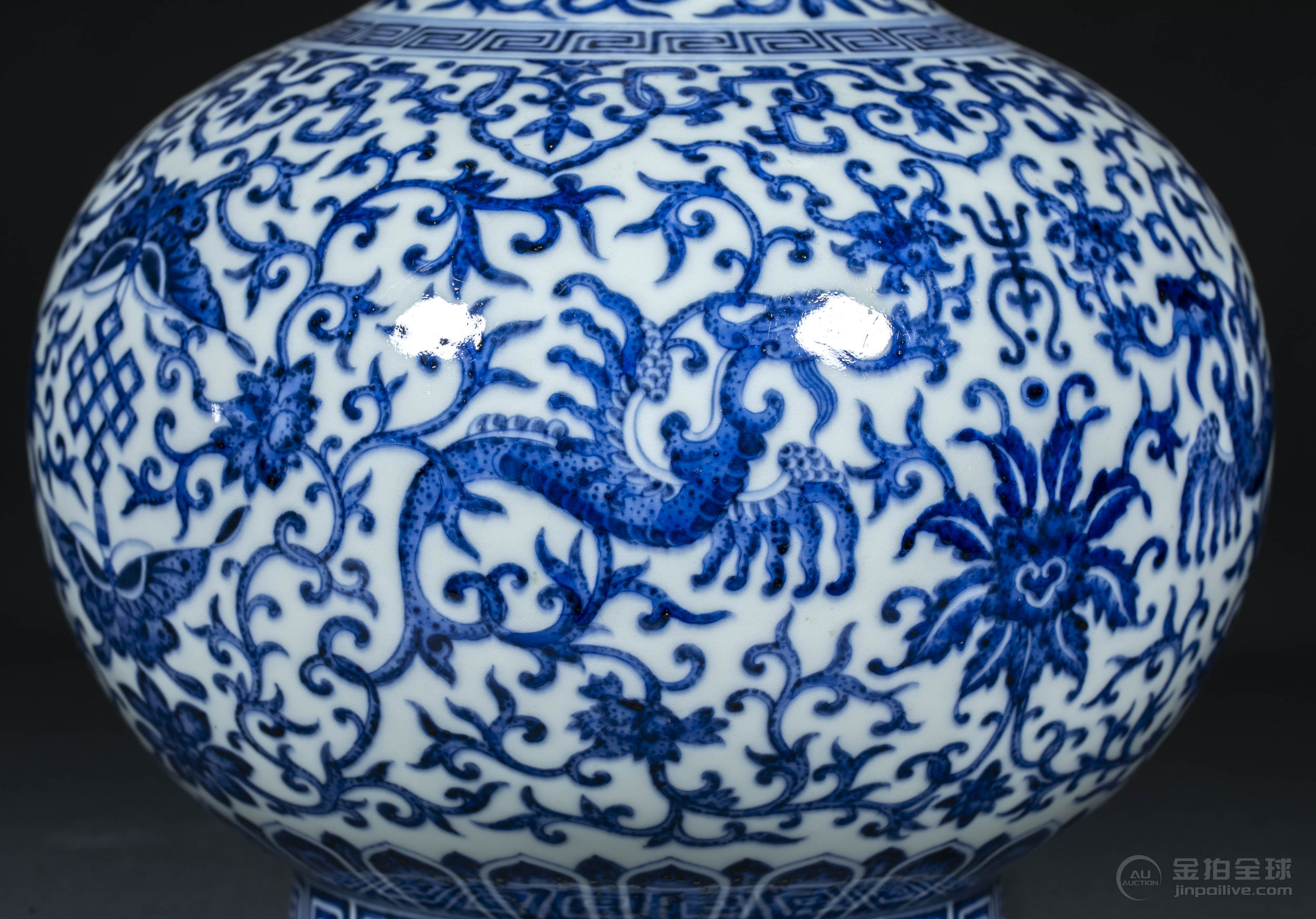 清 青花缠枝凤纹 蒜头瓶 图片6